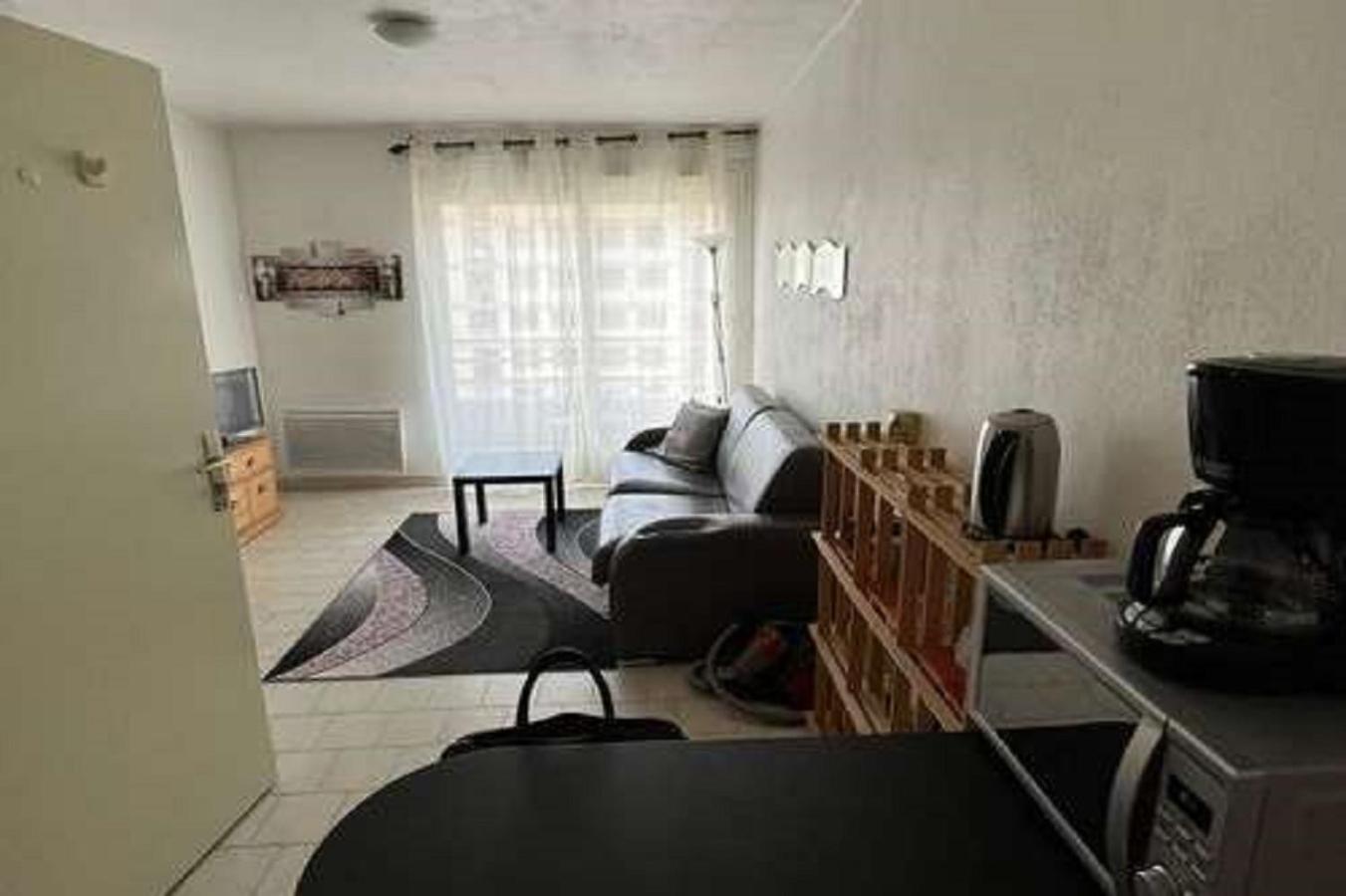 Beau Studio , Ensoleille, Wifi, Etage 5 Ascenceur Apartment มาร์กเซย ภายนอก รูปภาพ